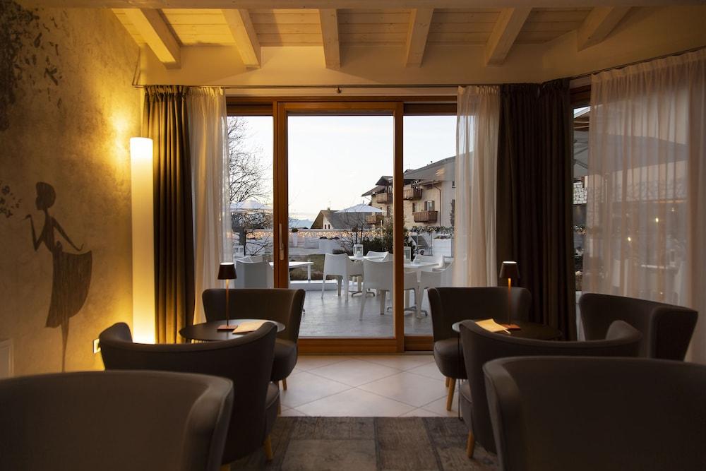 Blu Natura&spa Hotel 4*